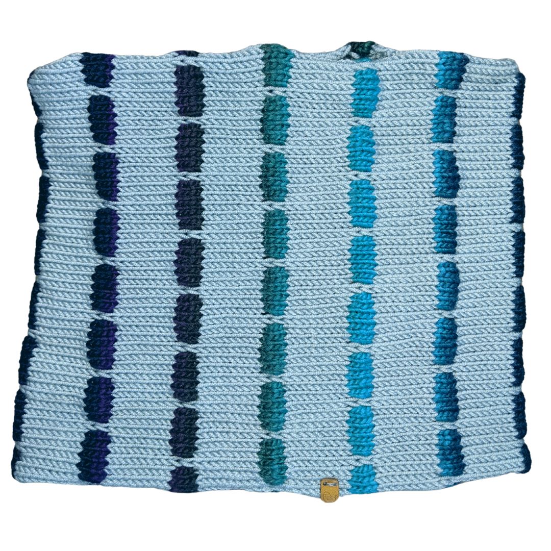 Northern Lights Spotty Merino Wool Snood – Handmade Knitted Neck Warmer, the perfect Christmas Gift