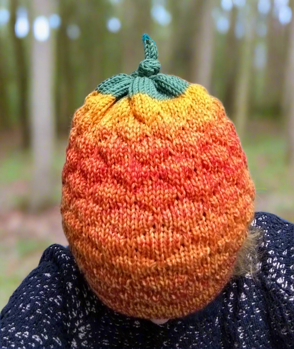 Merino Wool Pumpkin Hat – Handmade Autumn Beanie in Two Colours (Adult Size)