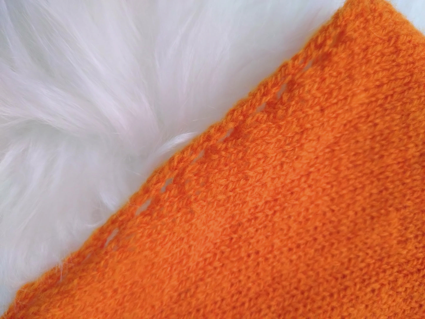 Handmade Satsuma Orange Triangle Scarf – British wool