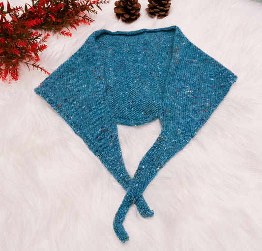 Dongled Teal Triangle Scarf - British Wool