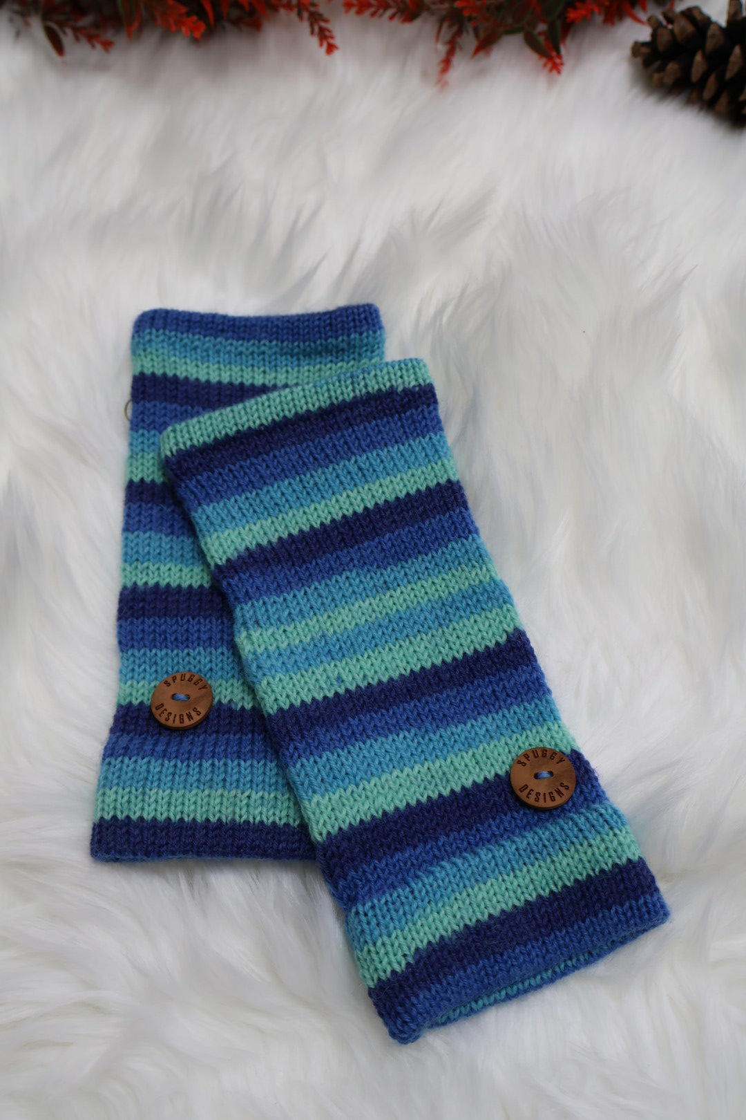 Ready-to-Ship | Handmade Wool Wristwarmers – Sustainable Christmas Gift