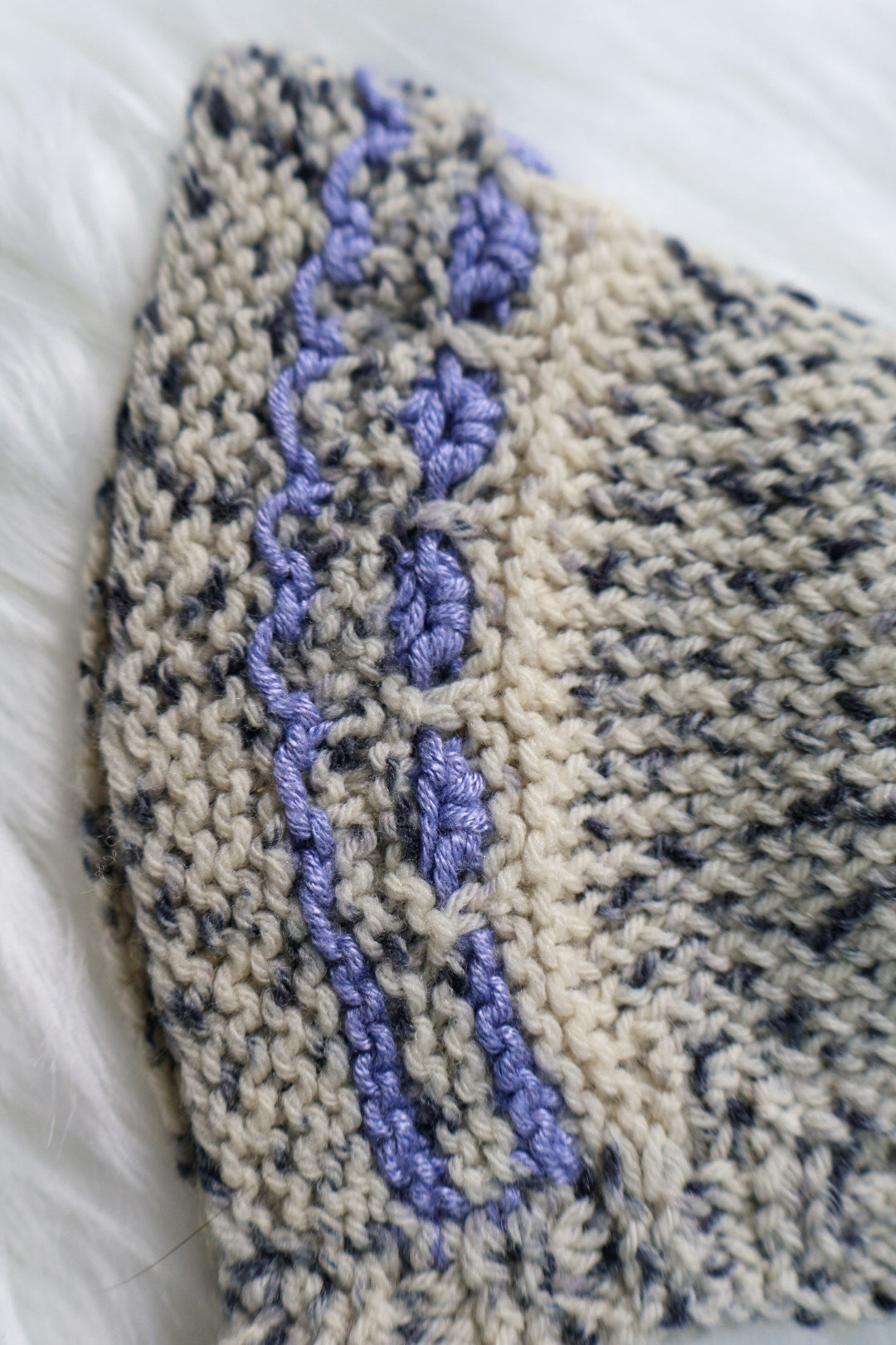 SALE: Bamboo & Wool Baby Bonnet Newborn - Speckled & Purple