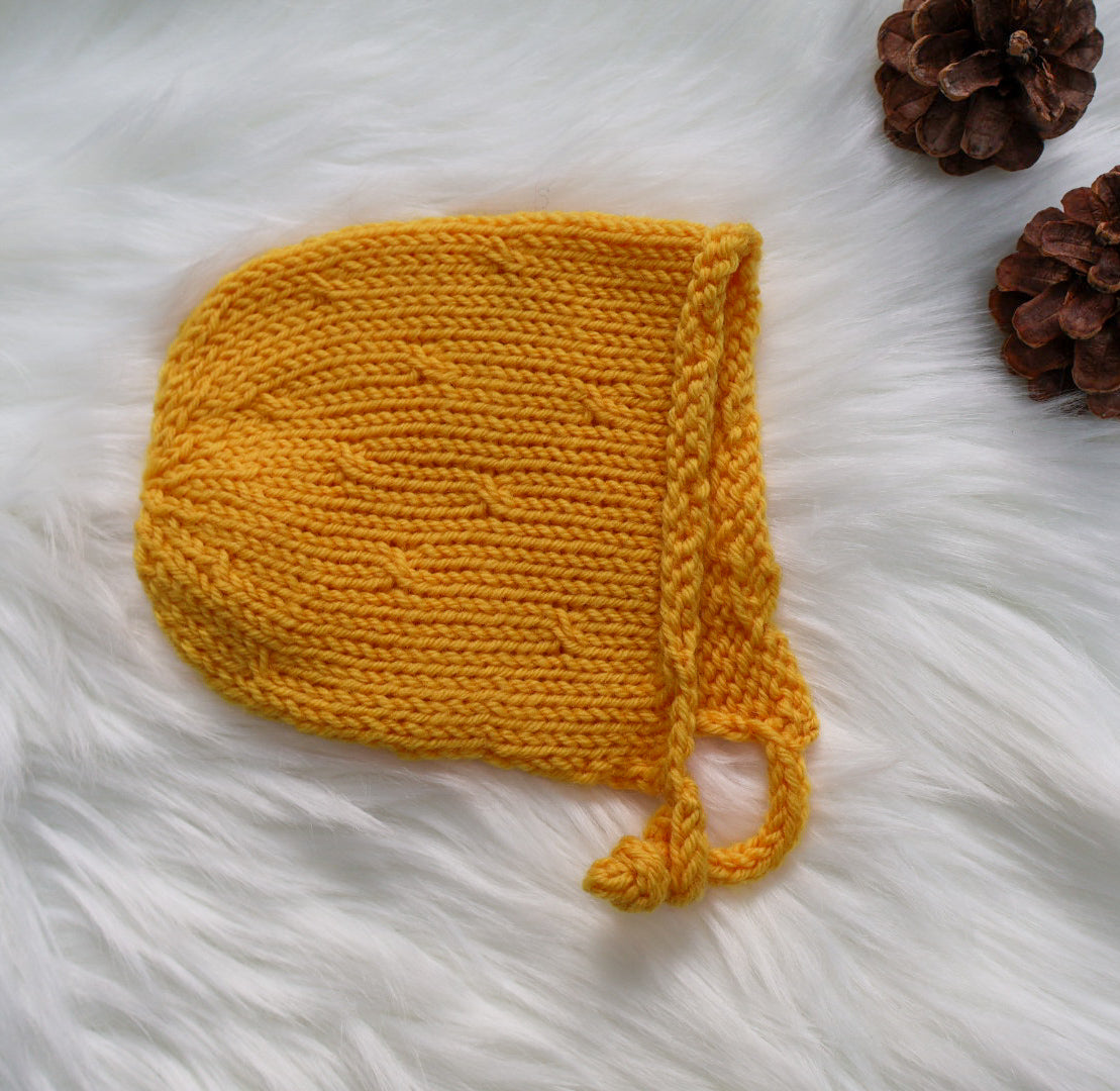 SALE: Merino Baby Bonnet 0-3 months - Yellow