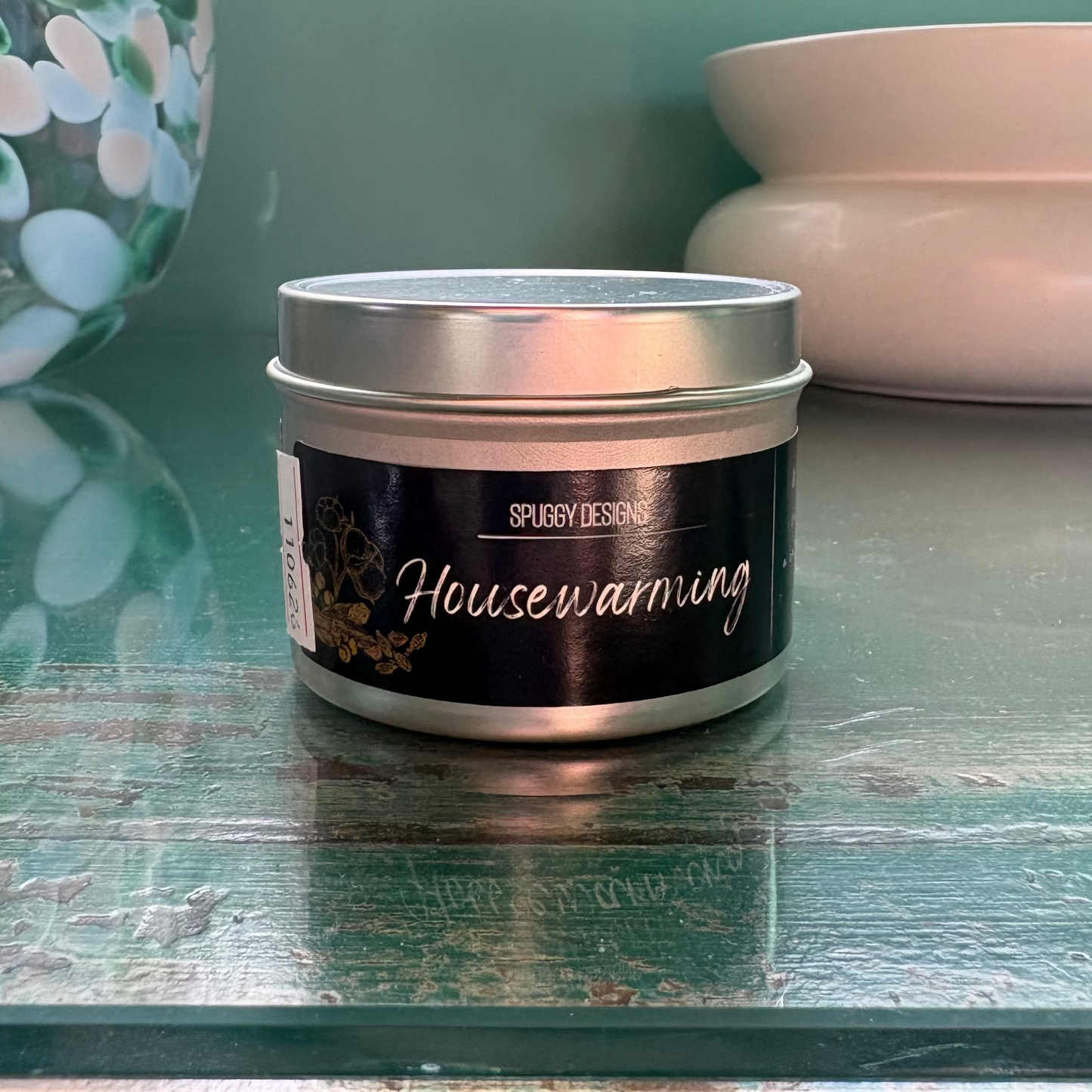 Housewarming Soy Wax Candle – Warm Sandalwood & Amber (Hand Poured)