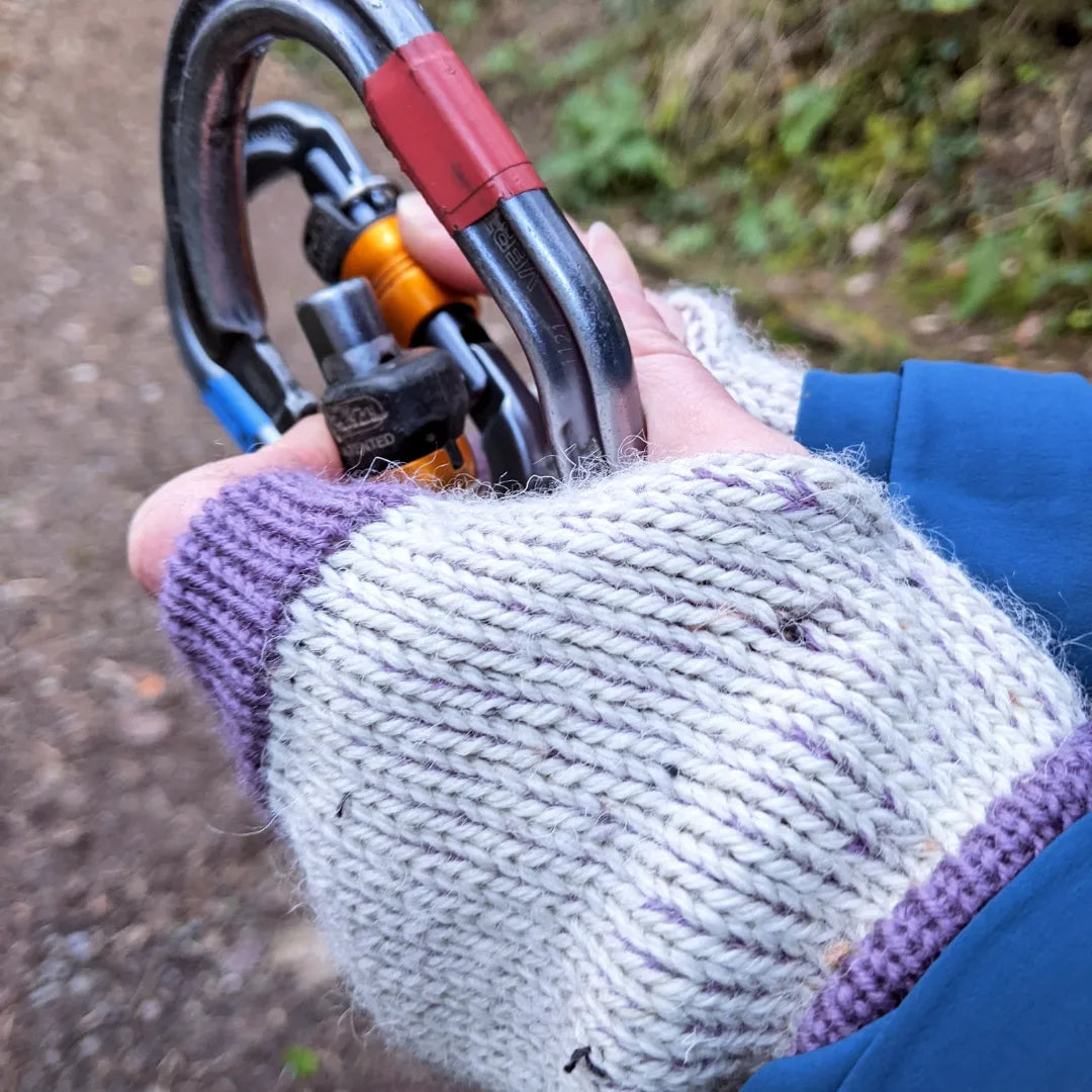 Adults Hand Warmers (Lilac)