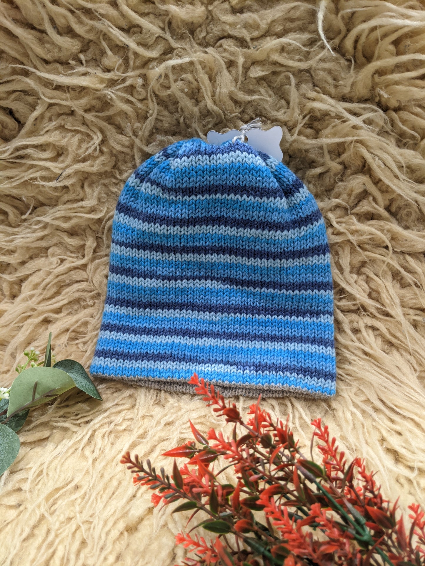 Kids Hat 7-10yrs knitted handmade hat, different colours & styles