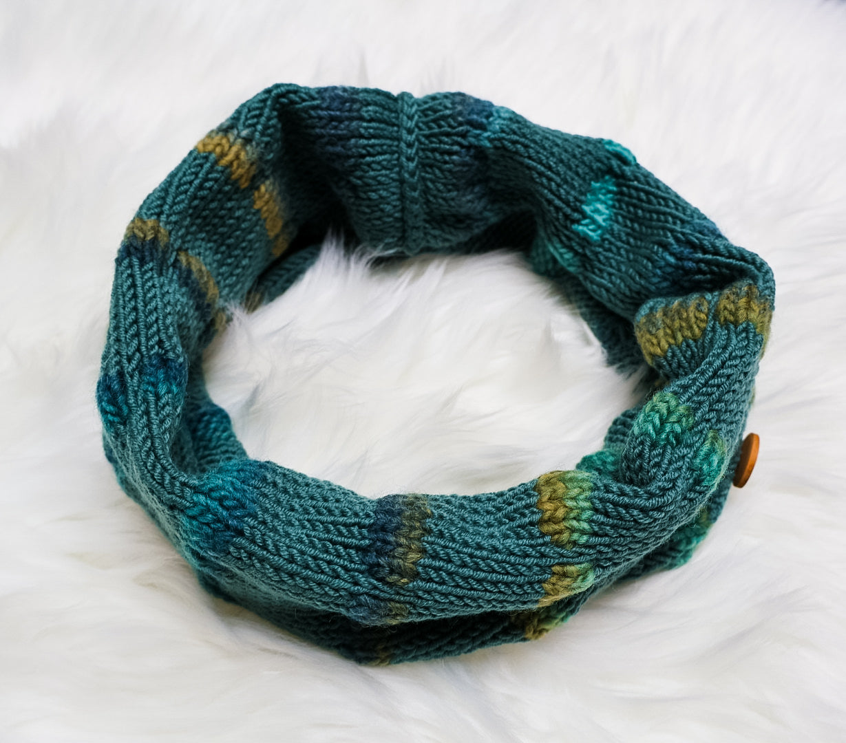 Woodlands Merino Wool Spotty Snood – Ecru, Pine Green & Desert Brown | Handmade Knitted Neck Warmer