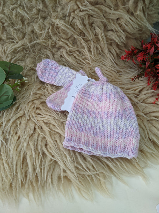 SALE: Baby Knitted Newborn Hat & Mittens set - lilac & peach